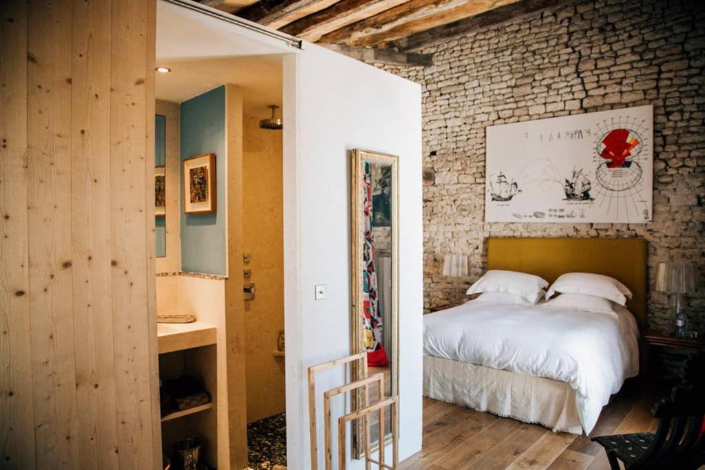 Chais Rhethais Au Volume Exceptionel Coeur De Village Le Bois-Plage-en-Ré Екстериор снимка